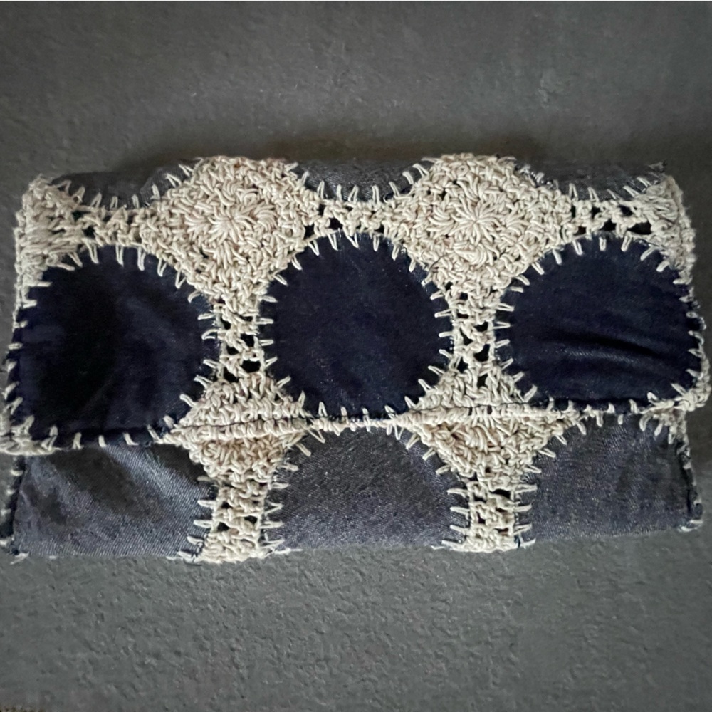 New LOVESTITCH clutch/purse